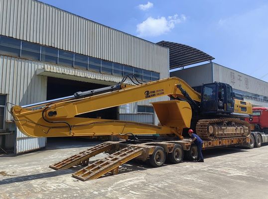 建設 深掘り 長ブームアーム 解体のための高範囲掘削機