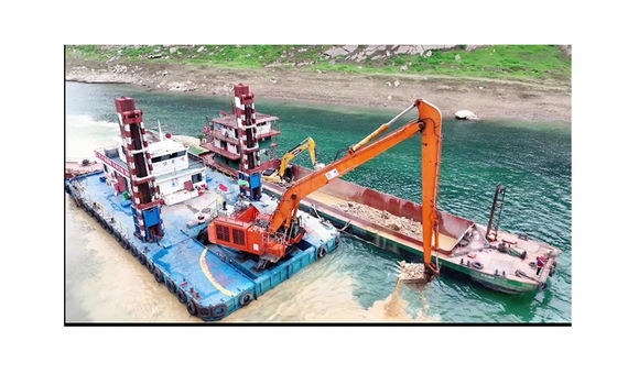 水を浄化するためのヒタチ長距離ブーム掘削機